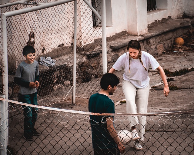 向前推进的 向前推进的